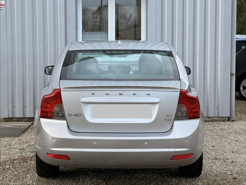 VOLVO S40 1.6D 110CV KINETIC 2009 221 000KM 