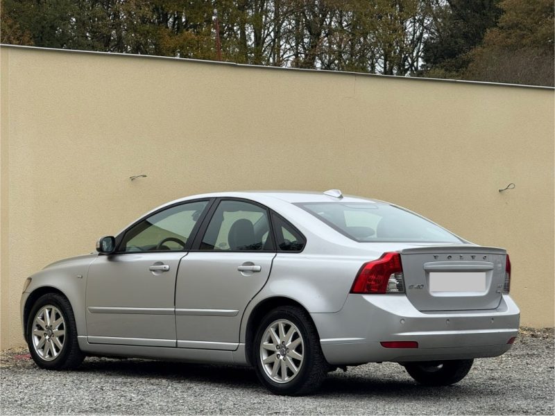 VOLVO S40 1.6D 110CV KINETIC 2009 221 000KM 