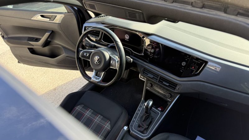VOLKSWAGEN POLO VI 2.0 TSI 200 GTI DSG 