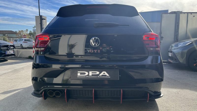 VOLKSWAGEN POLO VI 2.0 TSI 200 GTI DSG 