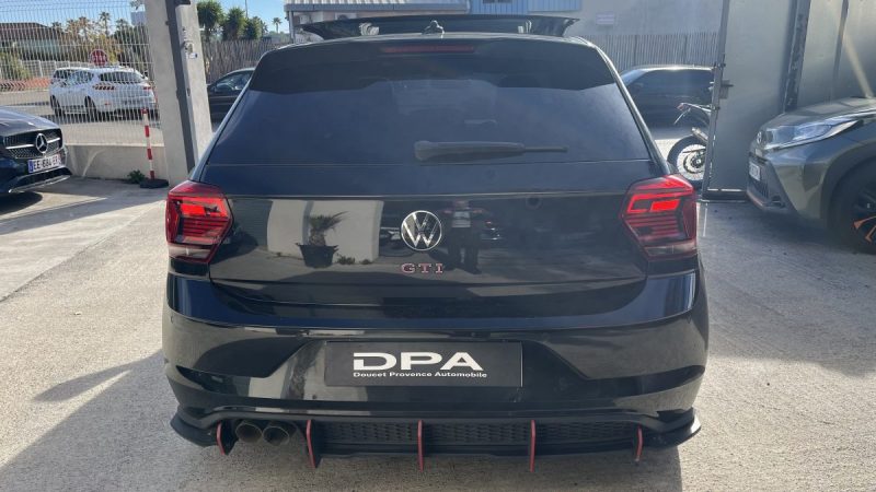 VOLKSWAGEN POLO VI 2.0 TSI 200 GTI DSG 