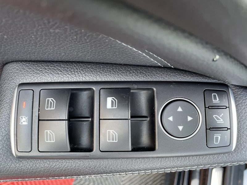 MERCEDES CLA 200 CDI  7G-DCT  136 CV   GARANTIE  3/12 MOIS 2015