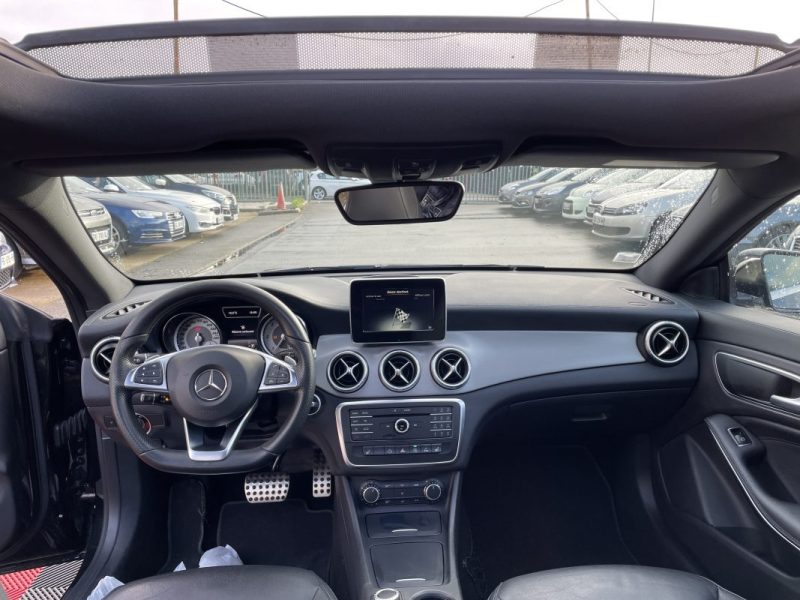MERCEDES CLA 200 CDI  7G-DCT  136 CV   GARANTIE  3/12 MOIS 2015
