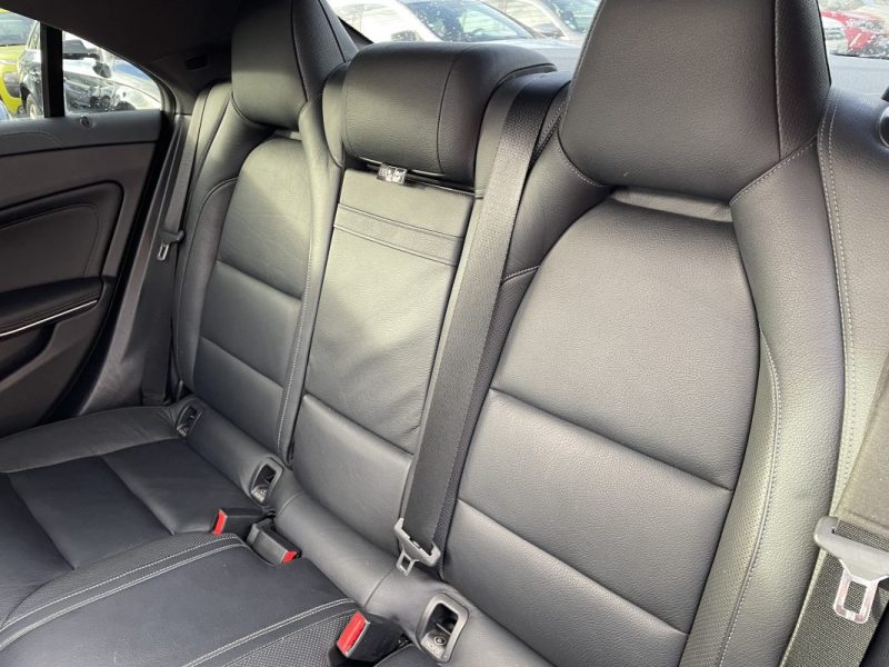 MERCEDES CLA 200 CDI  7G-DCT  136 CV   GARANTIE  3/12 MOIS 2015