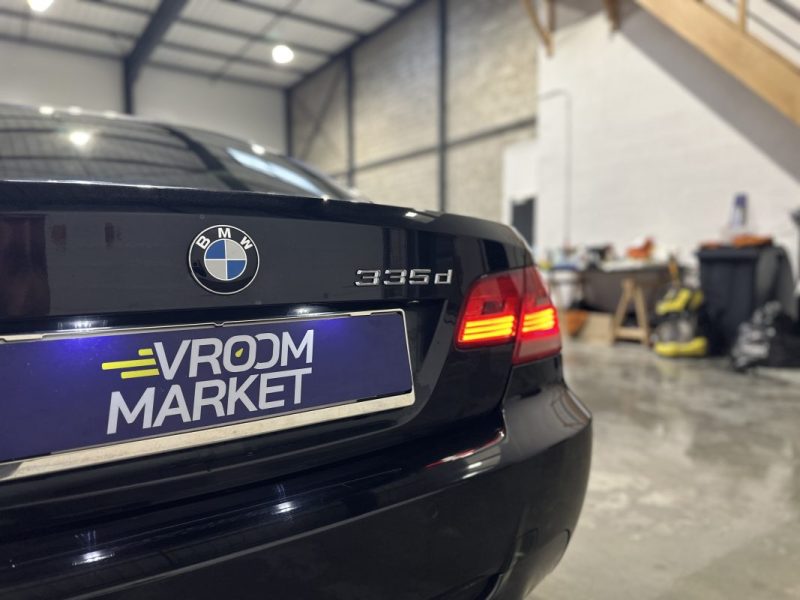 BMW  SÉRIE 3 E92  335d 286ch PACK M - SUIVI COMPLET