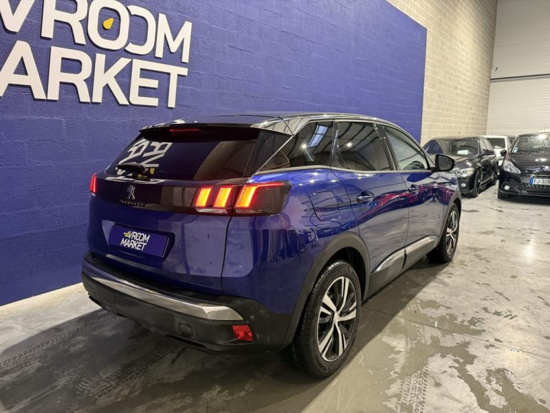 PEUGEOT 3008 1.5 BlueHDI 130 ALLURE BVM 6 / KIT DISTRIBUTION NEUF 