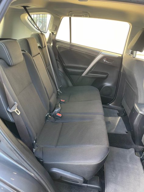 🔝TOYOTA  RAV4 Design D-4D  143cv – SUV Spacieux 