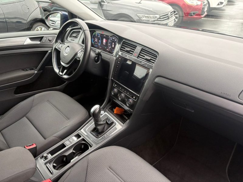 VOLKSWAGEN E-GOLF 136CH 2020 - 📱CARPLAY - ✅Reprise possible - ✅Garantie
