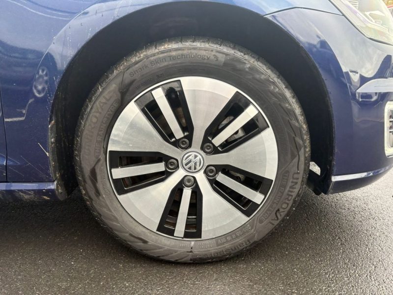 VOLKSWAGEN E-GOLF 136CH 2020 - 📱CARPLAY - ✅Reprise possible - ✅Garantie