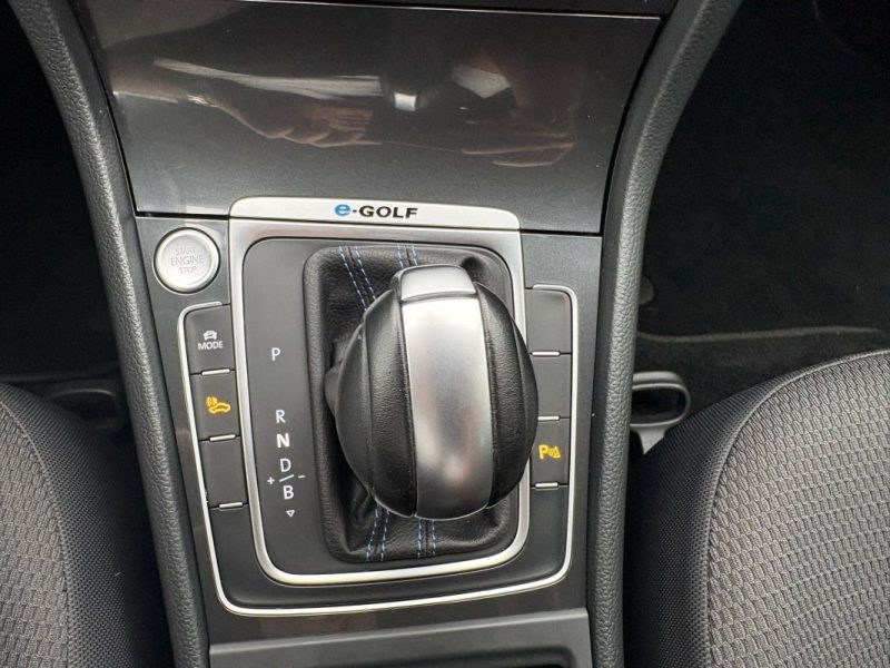 VOLKSWAGEN E-GOLF 136CH 2020 - 📱CARPLAY - ✅Reprise possible - ✅Garantie