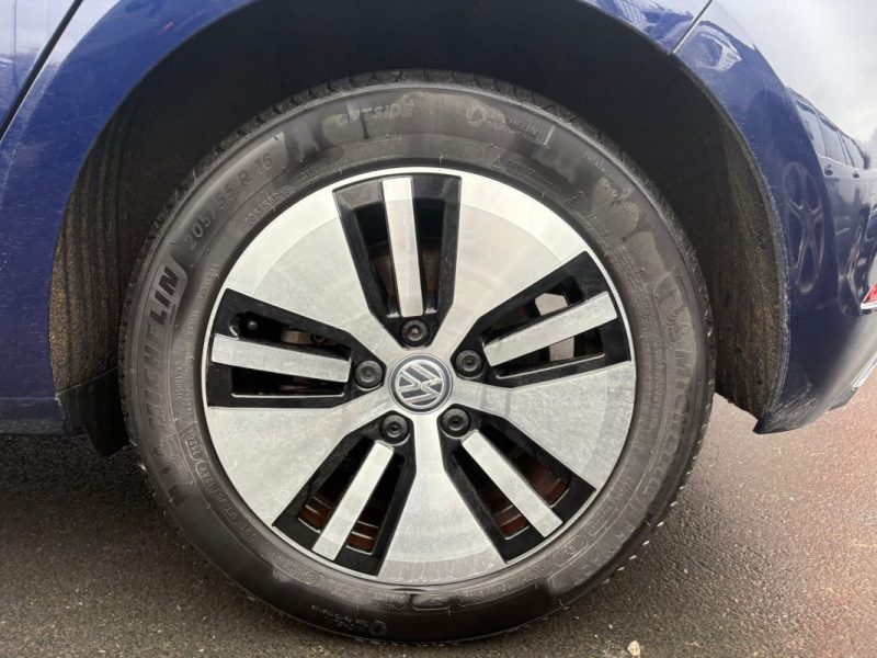 VOLKSWAGEN E-GOLF 136CH 2020 - 📱CARPLAY - ✅Reprise possible - ✅Garantie