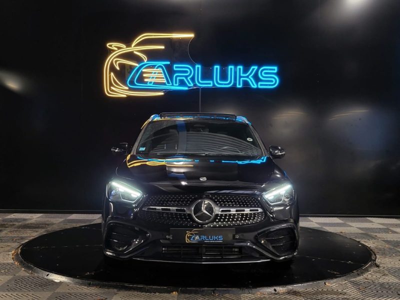 MERCEDES CLASSE GLA 200d 150ch AMG Line PACK PREMIUM / TOIT OUVRANT / ANGLES MORTS / 1ER MAIN