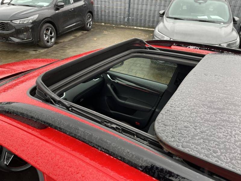 SKODA OCTAVIA COMBI 2.0 TSI 245 RS*ACC*PANO*19P*BACK LINE* 2018