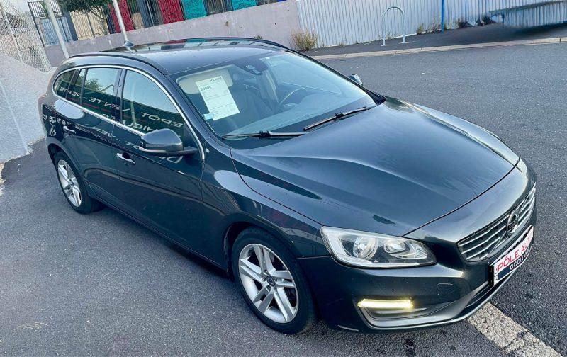 VOLVO V60 D3 136CH START&STOP KINETIC 2014