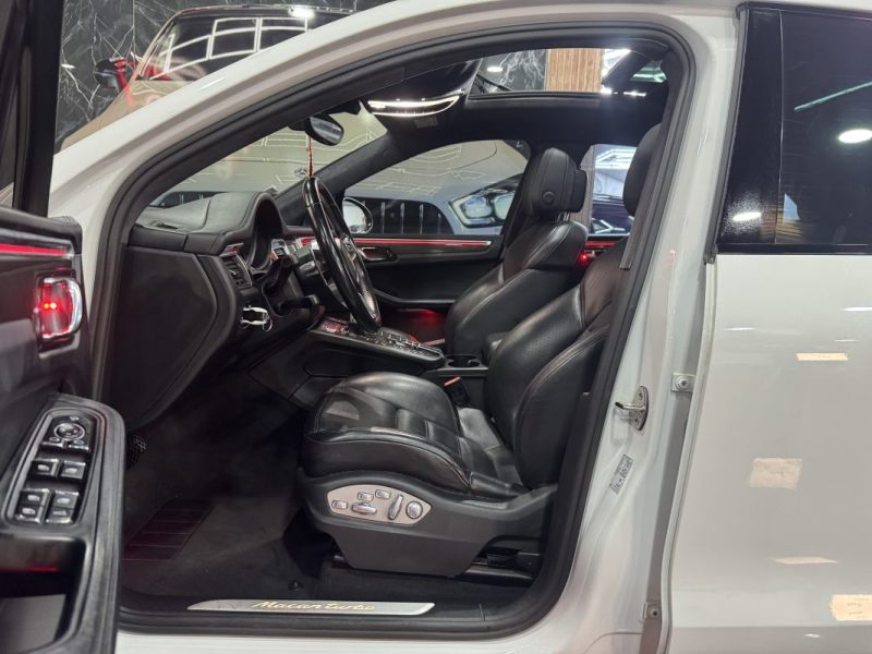 PORSCHE MACAN 3.6 TURBO 3604CM3 400CV  2015