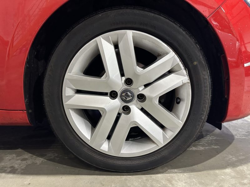 RENAULT CLIO 5 1.0 TCe 100ch ZEN - CARPLAY