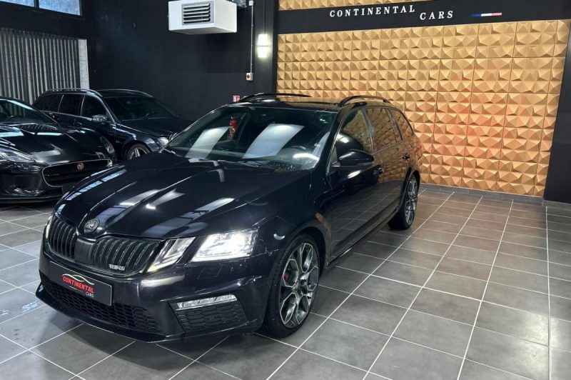 SKODA  OCTAVIA COMBI RS 2018 2.0 TDI 184 DSG*PANO*CAMERA*ACC*