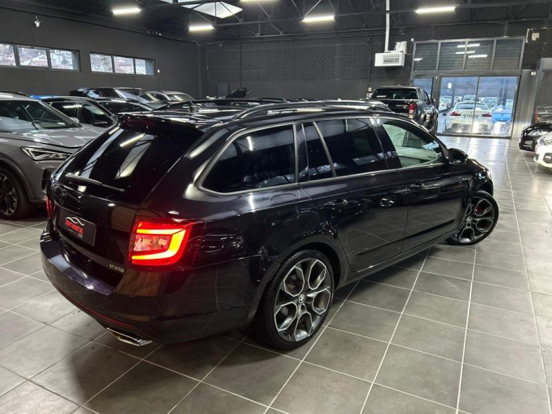 SKODA  OCTAVIA COMBI RS 2018 2.0 TDI 184 DSG*PANO*CAMERA*ACC*
