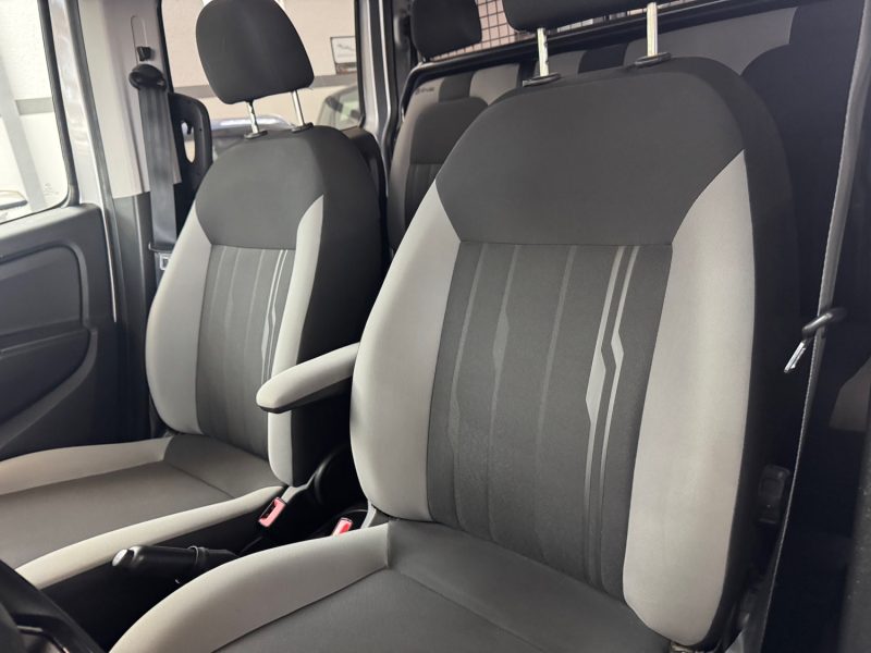 FIAT DOBLO II MAXI SEULEMENT 28000KMS 1.6 MJTD 105ch CAB APPROFONDIE PACK PROFESSIONAL E6 🇨🇵