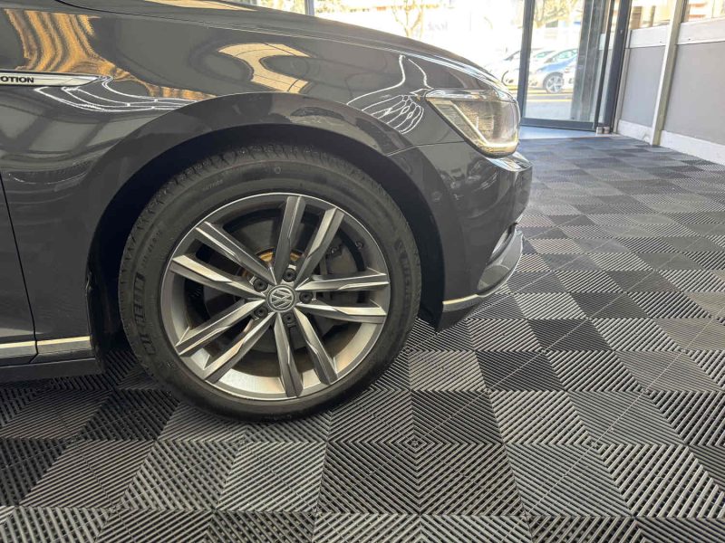 VOLKSWAGEN PASSAT 2.0 BITDI 240ch CARAT EDITION 4MOTION DSG7 GARANTIE 12 MOIS HISTORIQUE COMPLET🇨🇵