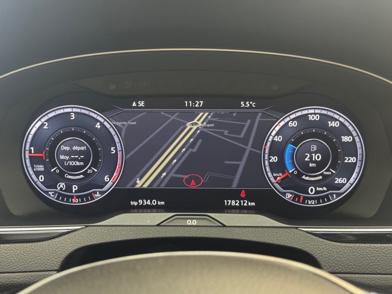 VOLKSWAGEN PASSAT 2.0 BITDI 240ch CARAT EDITION 4MOTION DSG7 GARANTIE 12 MOIS HISTORIQUE COMPLET🇨🇵