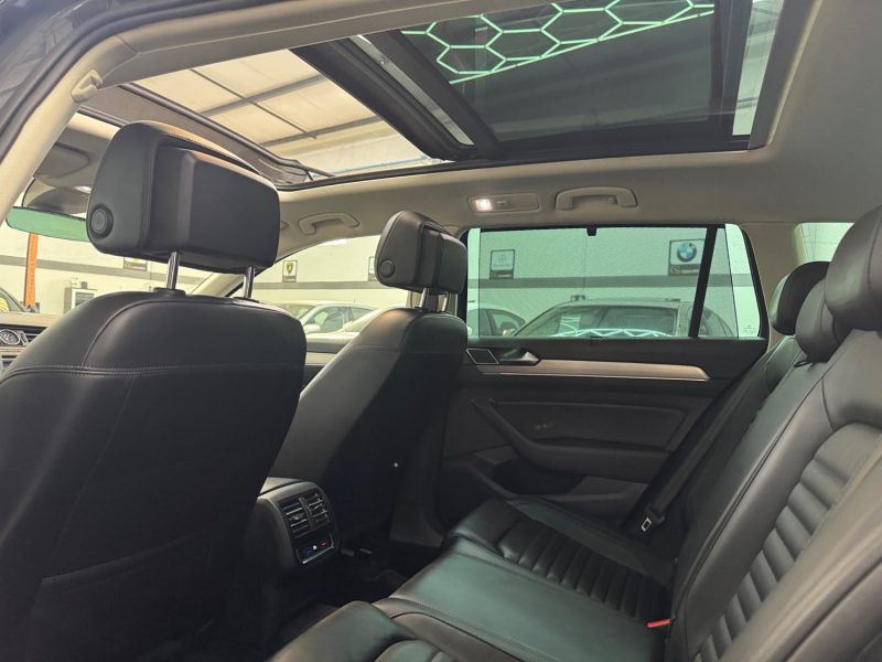 VOLKSWAGEN PASSAT 2.0 BITDI 240ch CARAT EDITION 4MOTION DSG7 GARANTIE 12 MOIS HISTORIQUE COMPLET🇨🇵