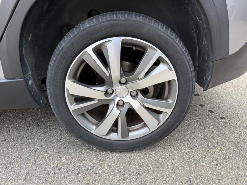 PEUGEOT 2008 1.5 BLUE HDI 100CH ALLURE 