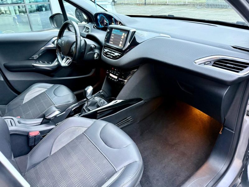 PEUGEOT 2008 1.5 BLUE HDI 100CH ALLURE 