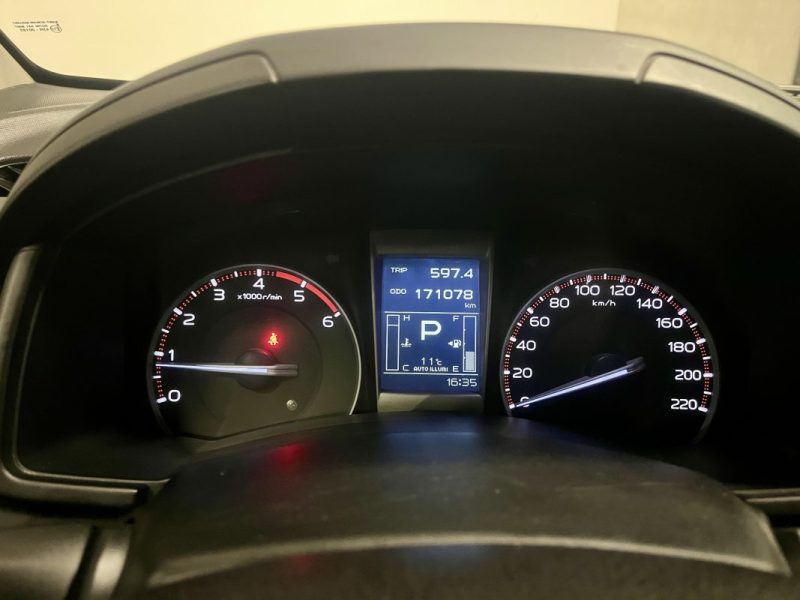 ISUZU D-max II  Double Cab 2.5 163ch 4x4 Solar 5 places BVA GARANTIE 6 MOIS 2015