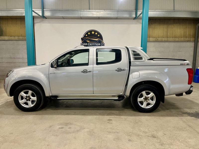 ISUZU D-max II  Double Cab 2.5 163ch 4x4 Solar 5 places BVA GARANTIE 6 MOIS 2015