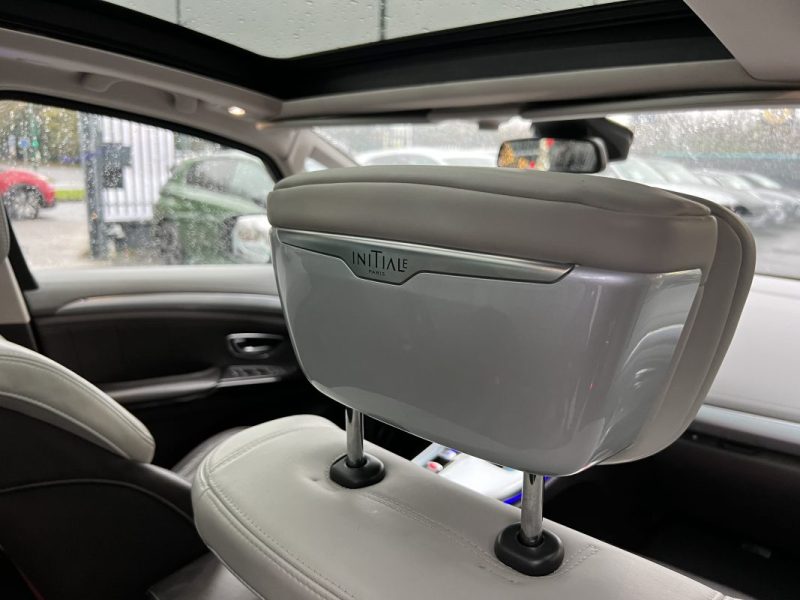 RENAULT GRAND ESPACE 5 V INITIALE PARIS 1.6 DCI 160 4CONTROL / TOIT OUVRANT CUIR GPS BVA Garantie1an