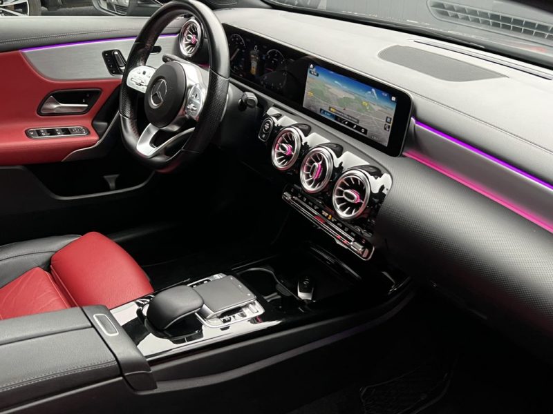 MERCEDES CLASSE A 4 IV AMG LINE 180 D 1.5 116 Cv BVA7 TOIT OUVRANT INTERIEUR CUIR - GARANTIE 1 AN