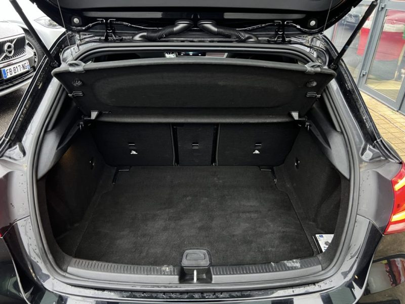 MERCEDES CLASSE A 4 IV AMG LINE 180 D 1.5 116 Cv BVA7 TOIT OUVRANT INTERIEUR CUIR - GARANTIE 1 AN