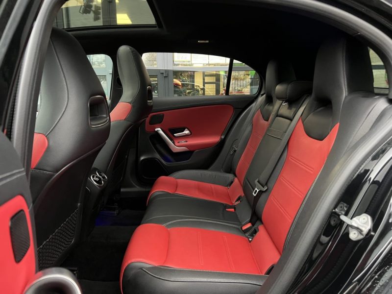 MERCEDES CLASSE A 4 IV AMG LINE 180 D 1.5 116 Cv BVA7 TOIT OUVRANT INTERIEUR CUIR - GARANTIE 1 AN