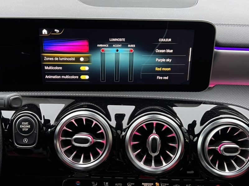 MERCEDES CLASSE A 4 IV AMG LINE 180 D 1.5 116 Cv BVA7 TOIT OUVRANT INTERIEUR CUIR - GARANTIE 1 AN