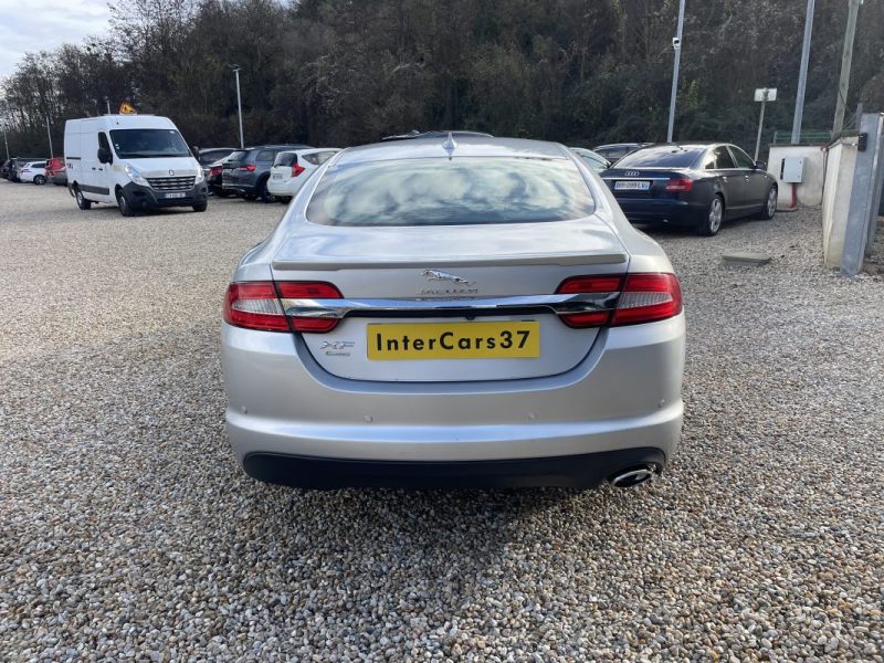 JAGUAR XF 2.2 D 163CH 2015