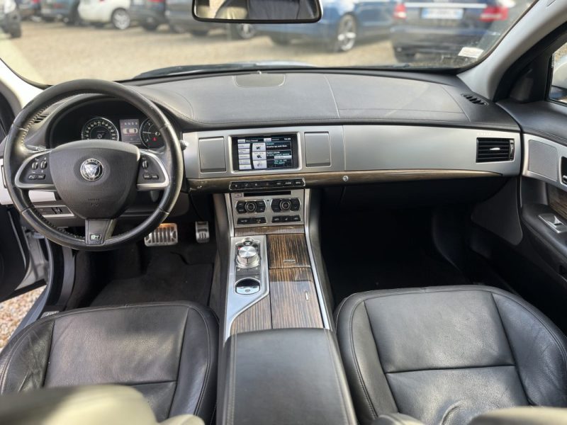JAGUAR XF 2.2 D 163CH 2015
