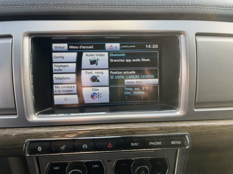 JAGUAR XF 2.2 D 163CH 2015