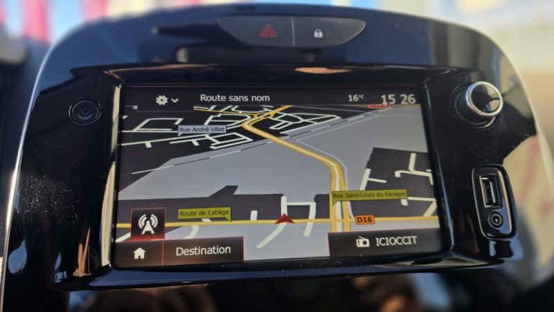 RENAULT CLIO 0.9 TCE 90 CV BUSINESS 2019