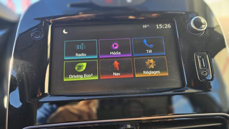 RENAULT CLIO 0.9 TCE 90 CV BUSINESS 2019