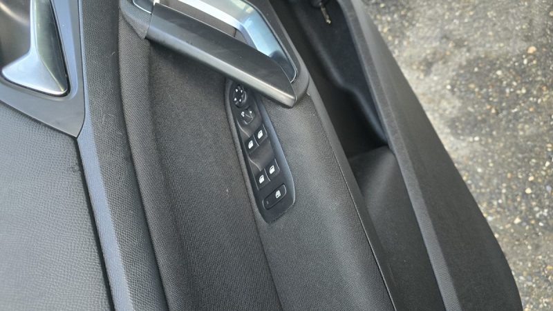 PEUGEOT 308 1.5 BLUEHDI 130CH PREMIUM PACK 2021