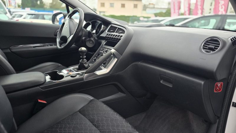 PEUGEOT 3008 1.6 BLUEHDI 120 CV ALLURE 2015