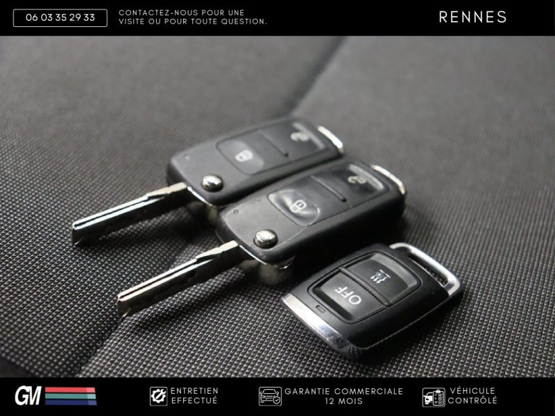 Volkswagen Transporter L1H1 2.0 TDI 150ch DSG7 / APPLE CARPLAY / SIEGES CHAUFFANTS / ATTELAGE / 