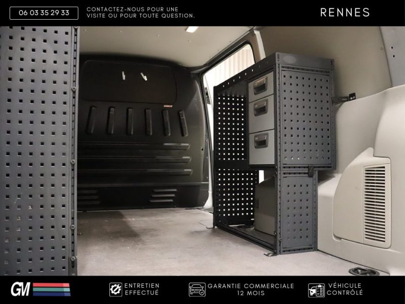 Volkswagen Transporter L1H1 / 2.0 TDI 150ch / DSG7 / GARANTIE 12 MOIS / SIEGES CHAUFFANTS / ATTELAGE