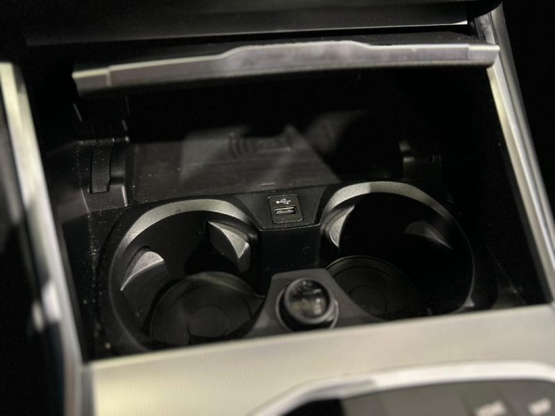 BMW SERIE 3 G21 330E XDRIVE 292CH 2022 LUXURY