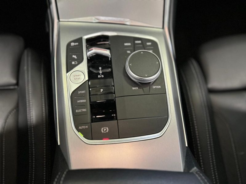 BMW SERIE 3 G21 330E XDRIVE 292CH 2022 LUXURY