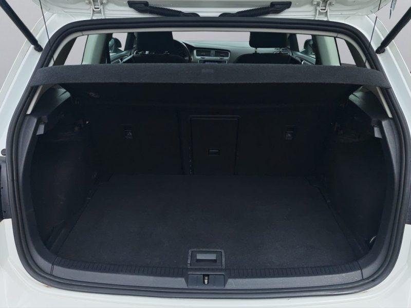 VOLKSWAGEN GOLF VII 1.2 TSI 105 BLUEMOTION TECHNOLOGY CONFORTLINE 