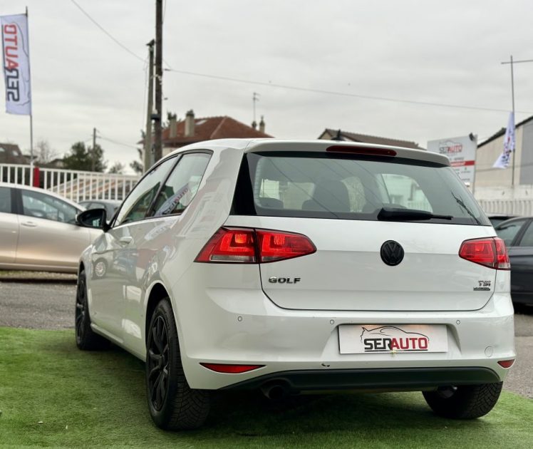 VOLKSWAGEN GOLF VII 1.2 TSI 105 BLUEMOTION TECHNOLOGY CONFORTLINE 