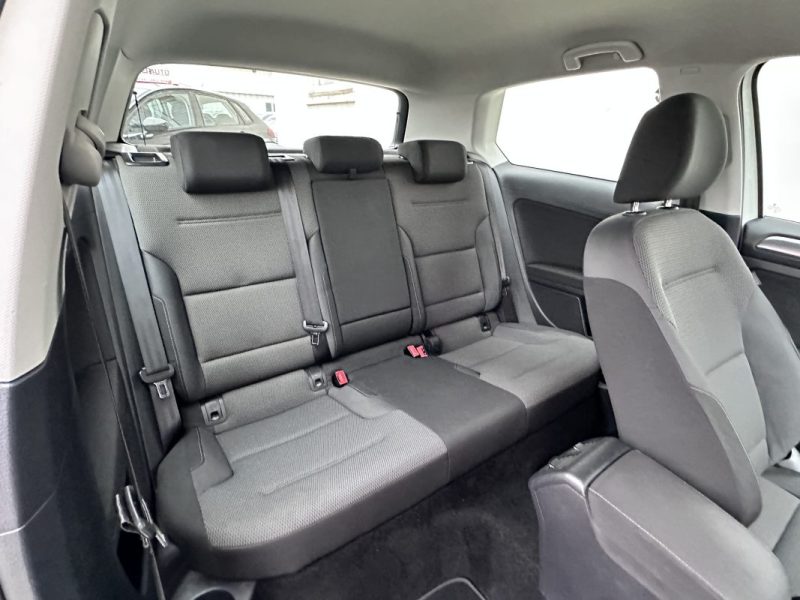 VOLKSWAGEN GOLF VII 1.2 TSI 105 BLUEMOTION TECHNOLOGY CONFORTLINE 