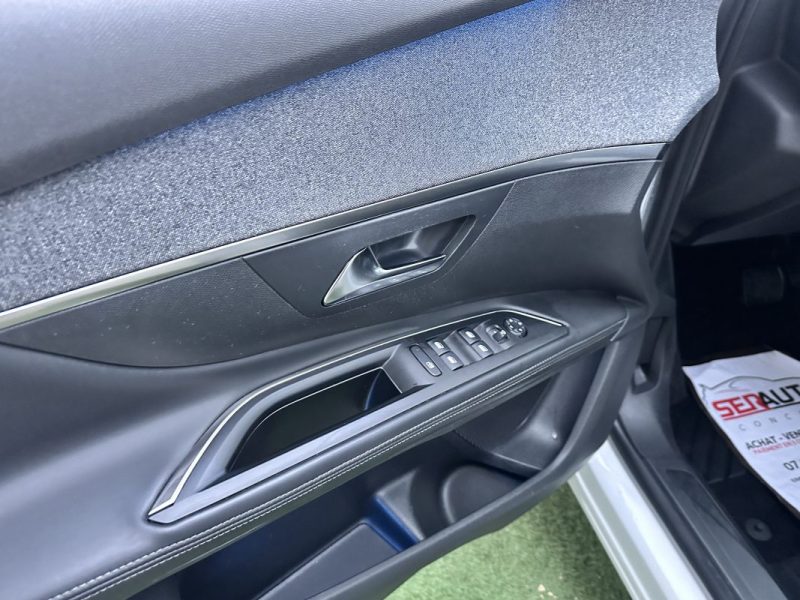 PEUGEOT 5008 II 1.5 BLUEHDI 130 S&S ALLURE BUSINESS EAT8 2018